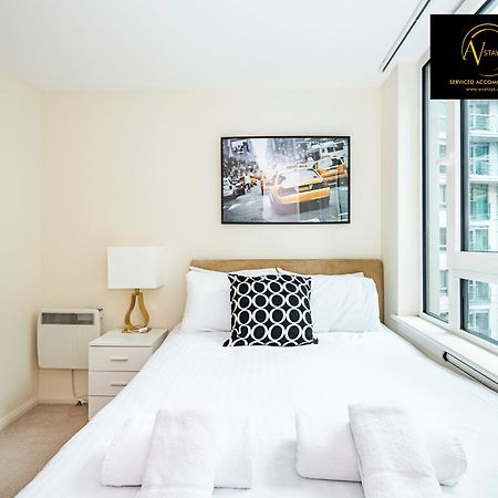 2 Bedroom Apartment Londra Esterno foto