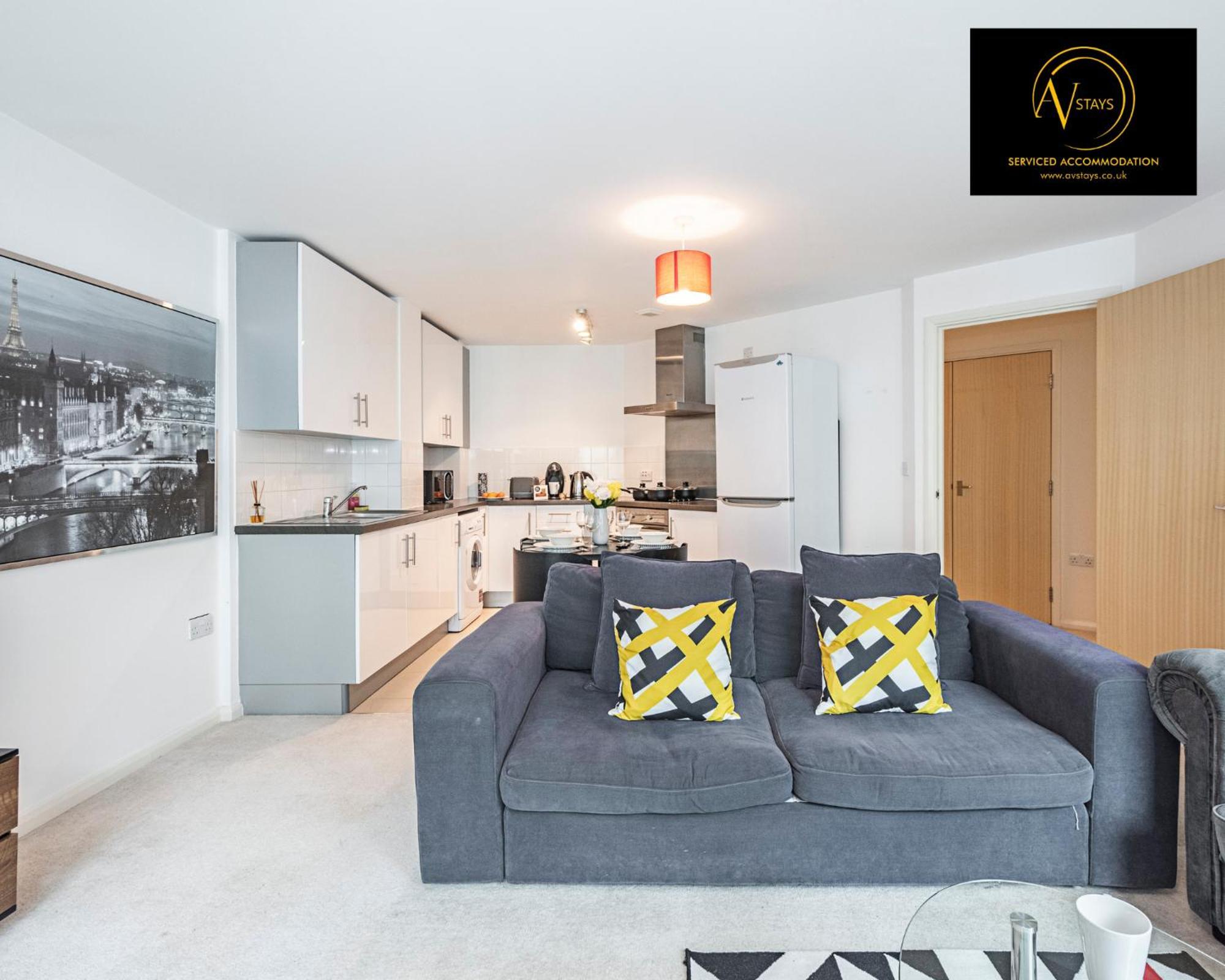 2 Bedroom Apartment Londra Esterno foto