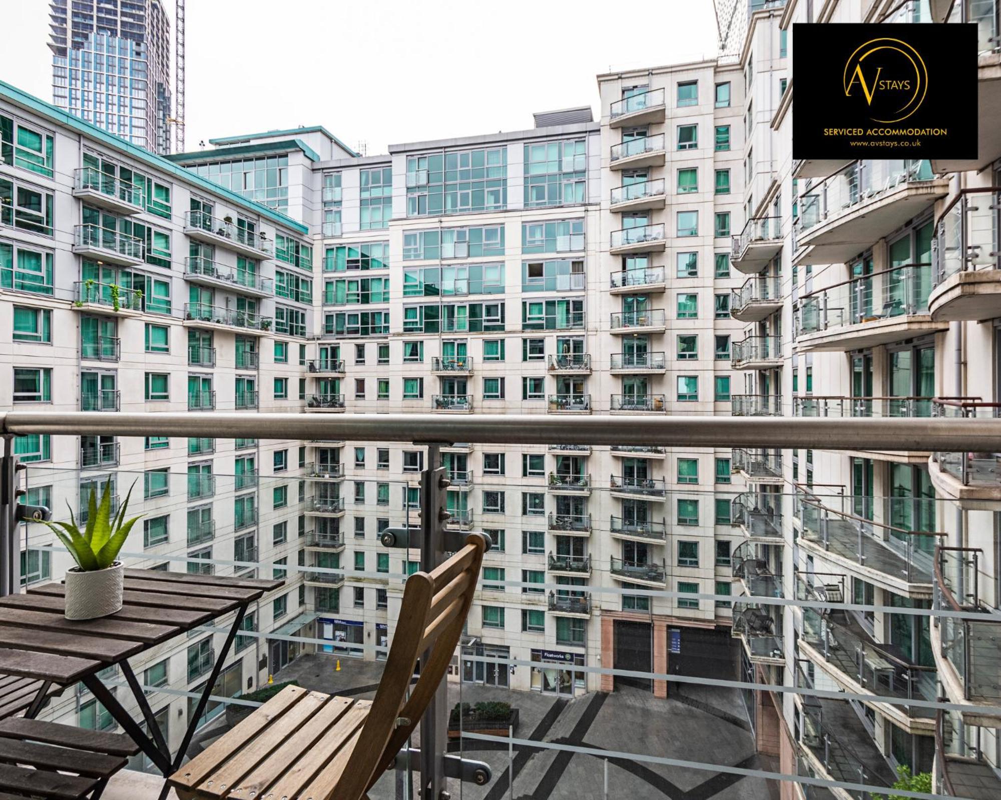 2 Bedroom Apartment Londra Esterno foto